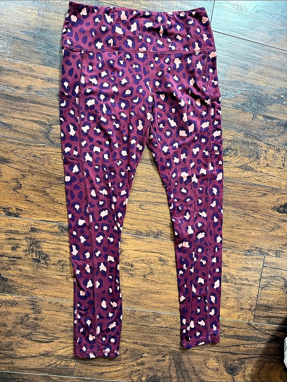 Wild Fable Animal Print Leggings in Purple & Pink Size Large